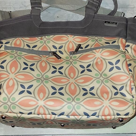 JJ Cole Floral Diaper Bag - Picture 2 of 6